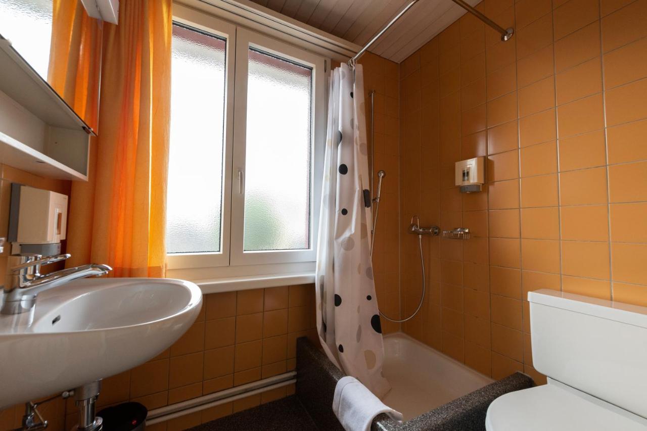 Gasthof Pizzeria Weingarten Affoltern Am Albis Екстер'єр фото